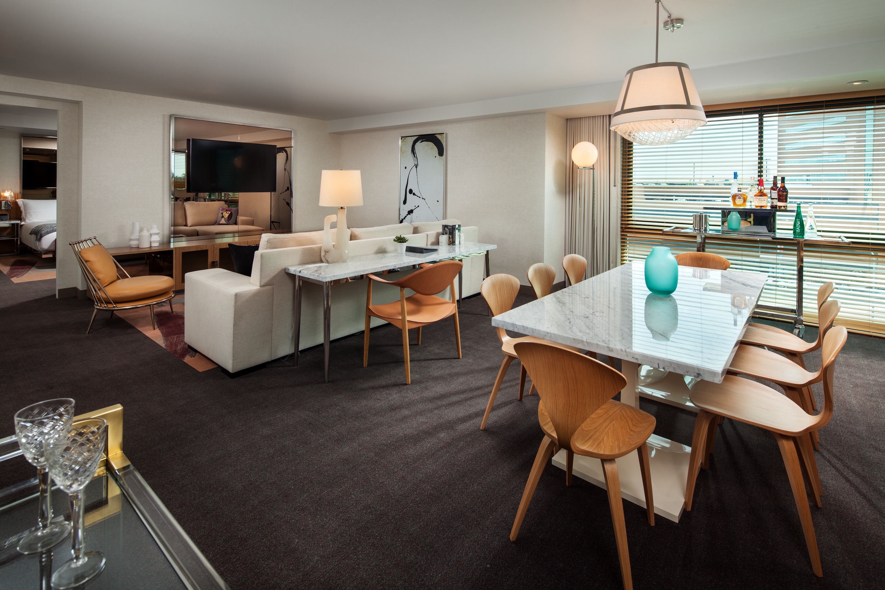 presidential hotel room study