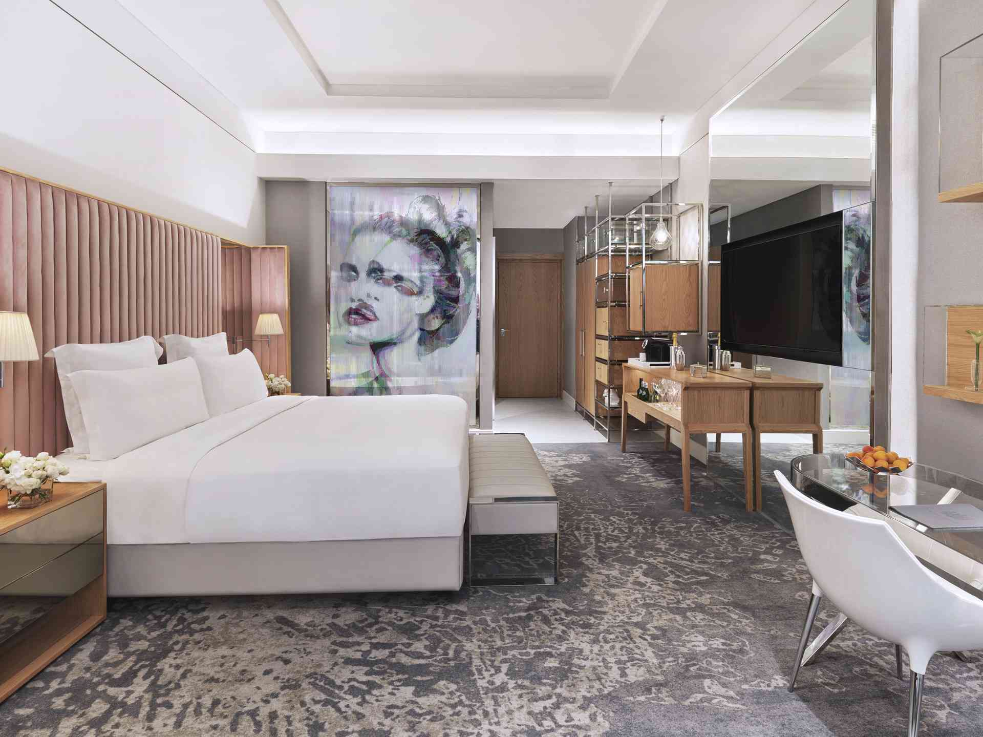 SLS Dubai- Rooms & Suites