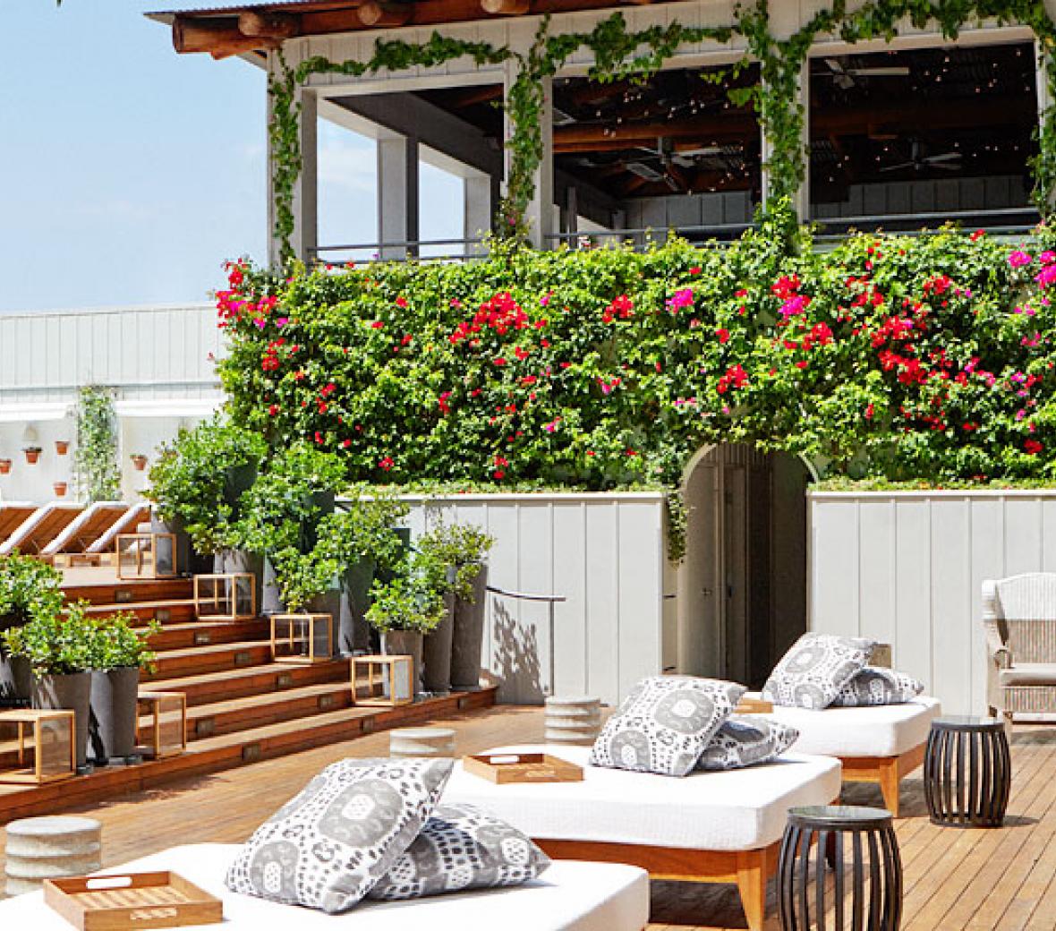 Mondrian LA Cabana exterior