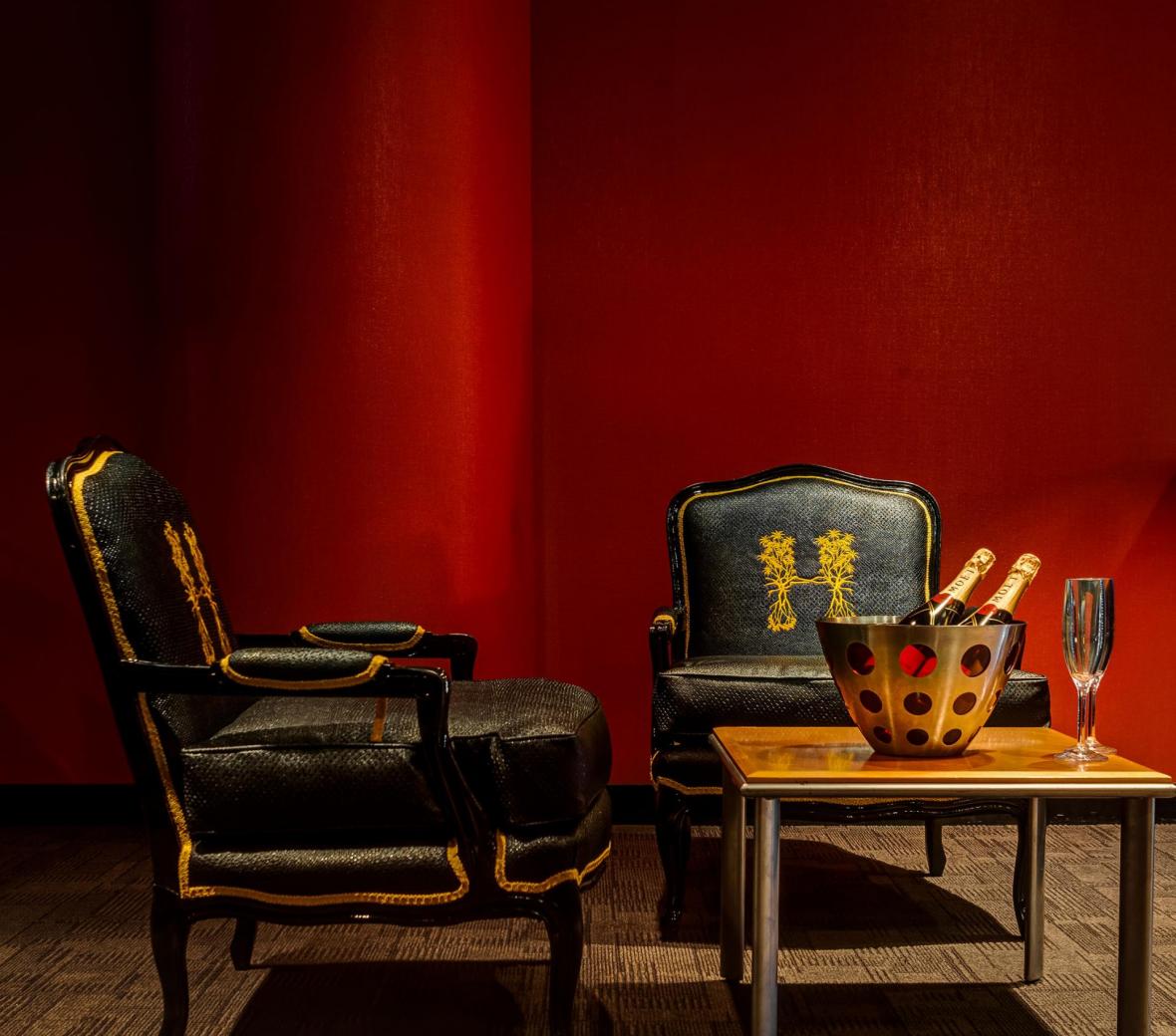 seating at Hyde American Airlines Arena