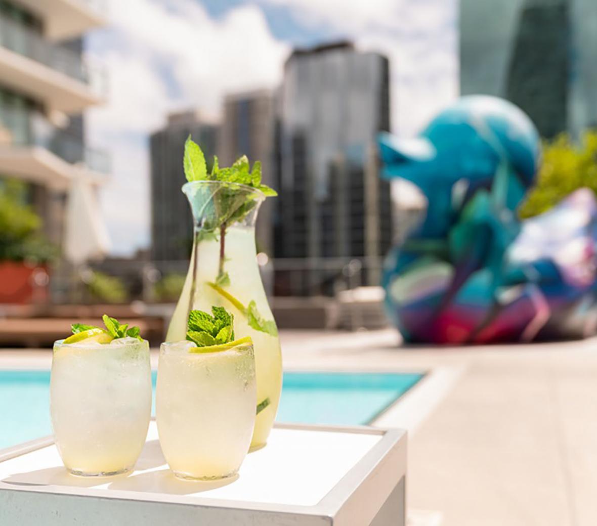 Cocktails at Altitude Brickell