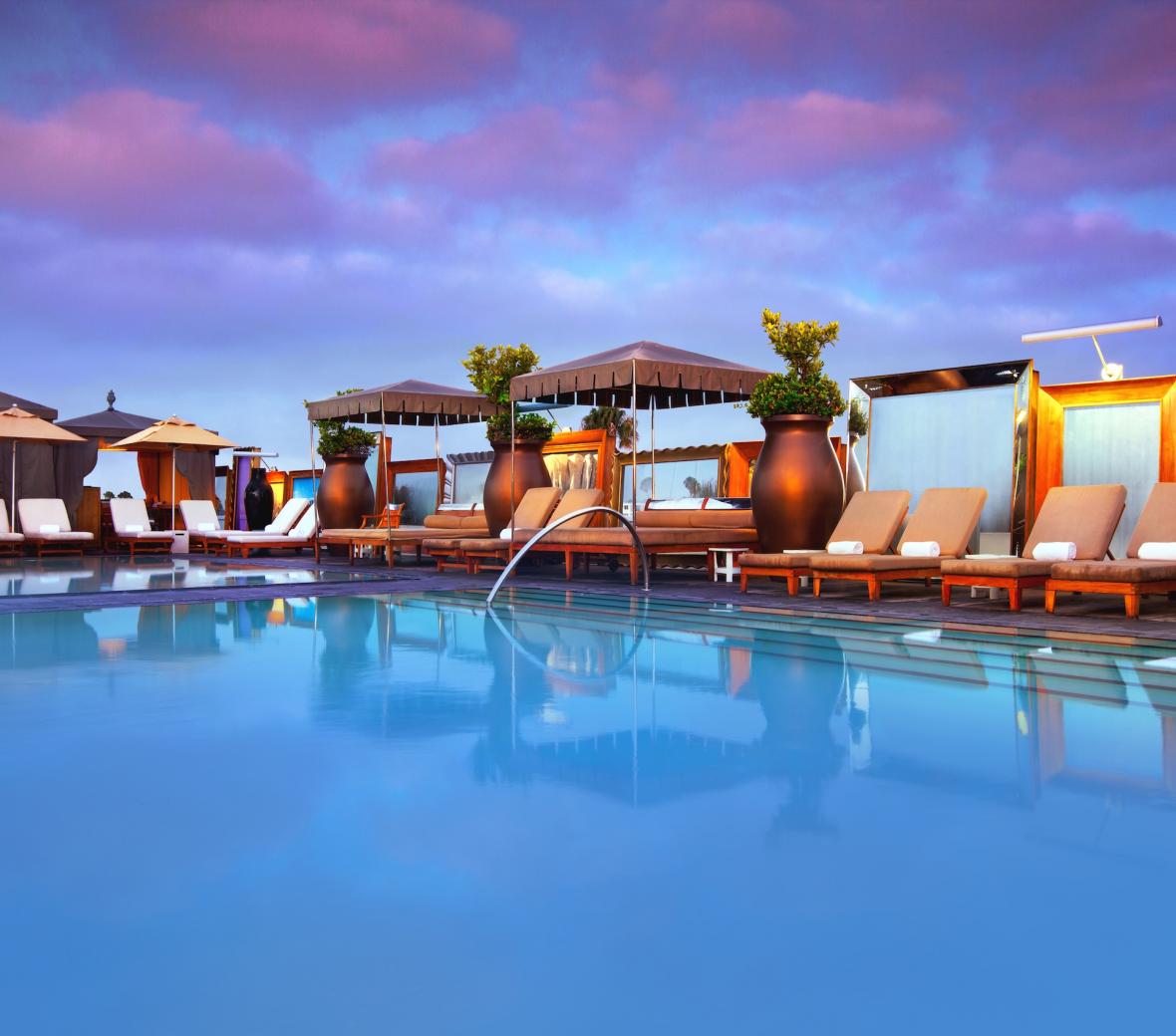 Altitude Rooftop pool Beverly Hills