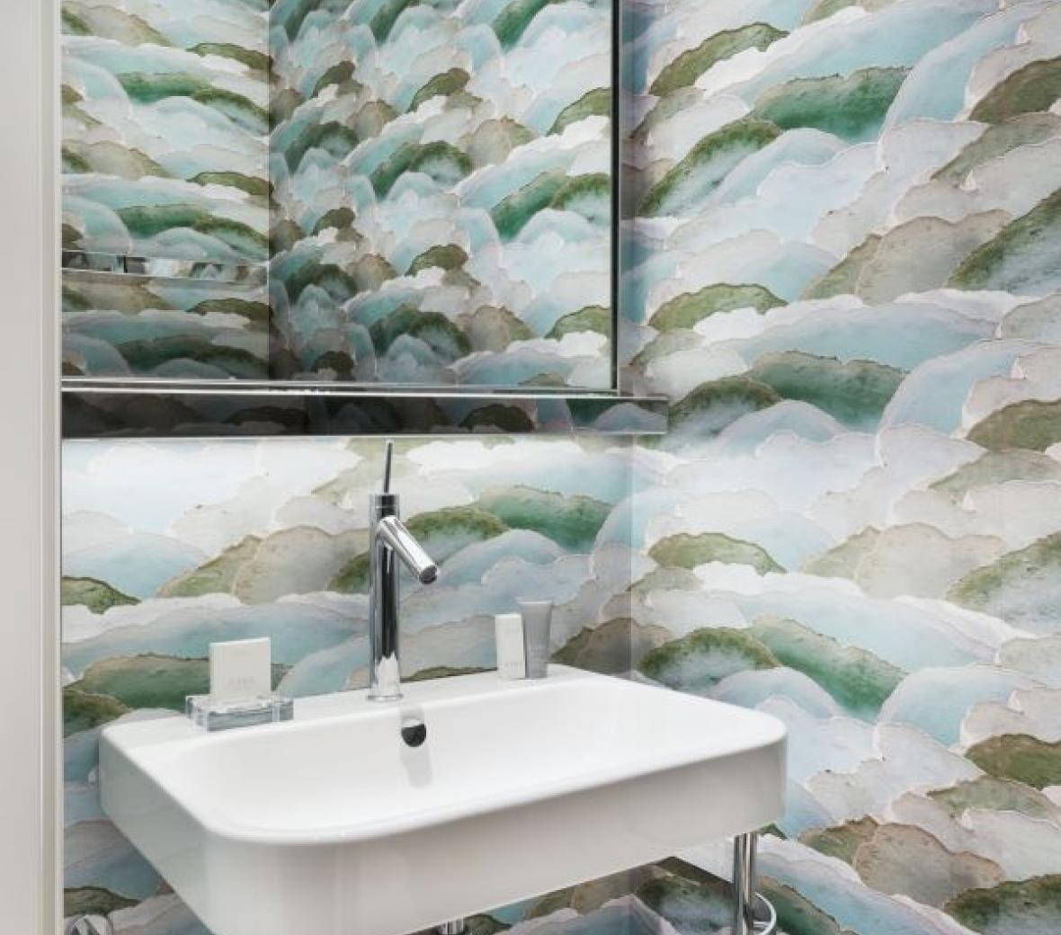 mondrian-suite-bathroom