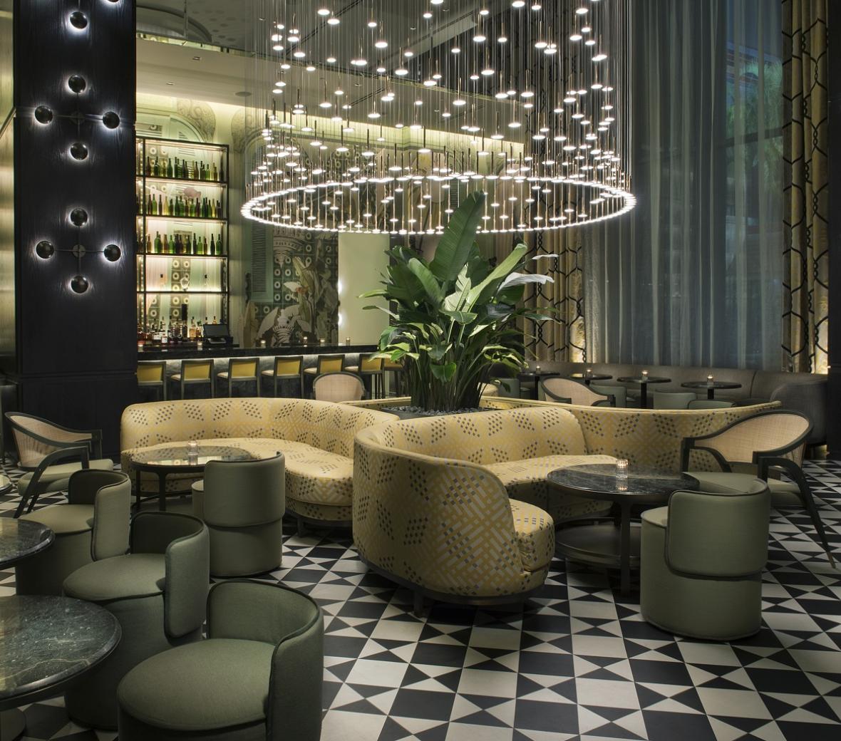 sls lux brickell evening