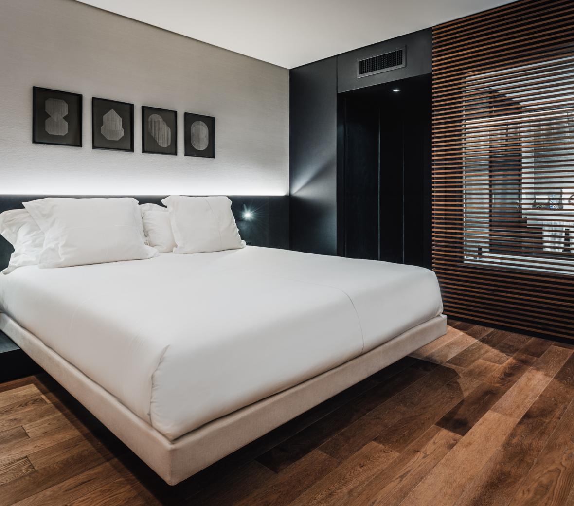 SLS Puerto Madero Room Bed