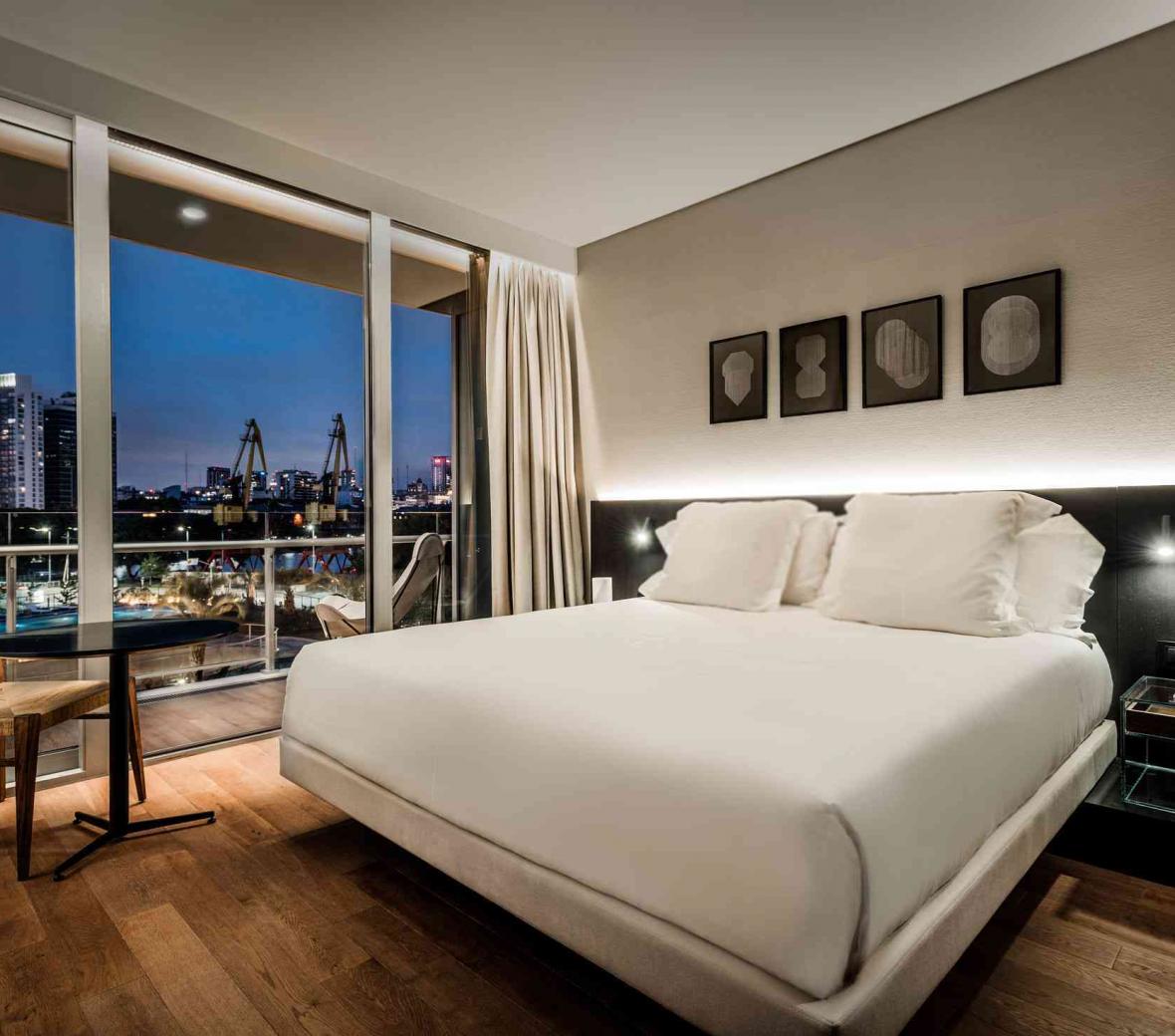 bedroom with city view