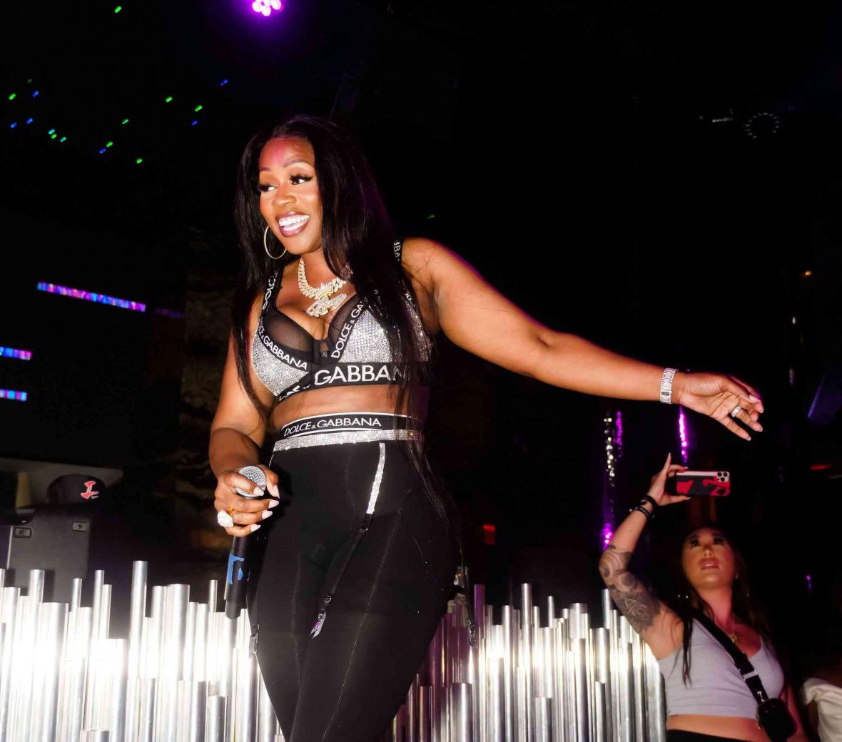 remy ma on stage