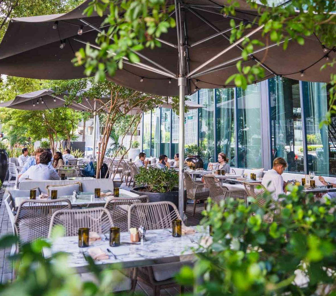 SLS Brickell Fi'lia