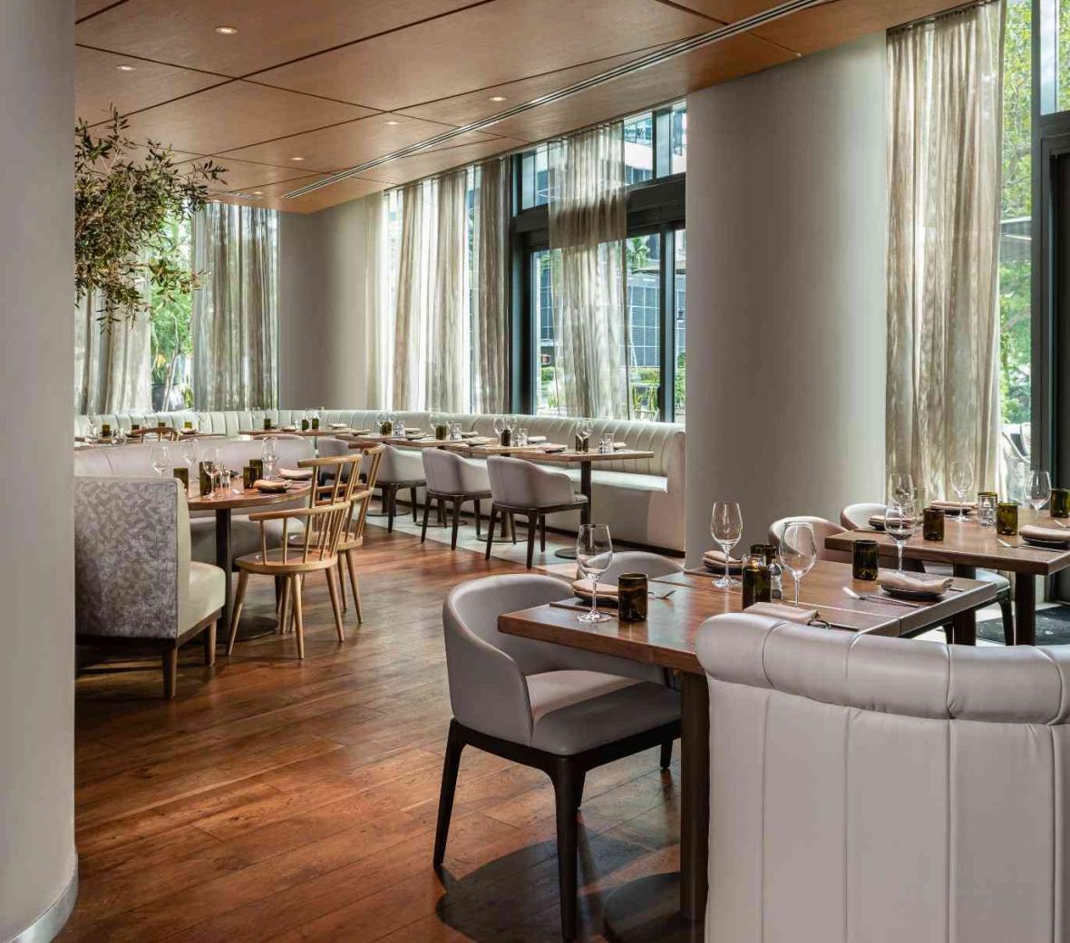 SLS Brickell Fi'lia