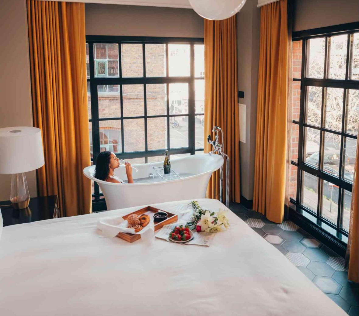 Mondrian Shoreditch Gallery | Ennismore