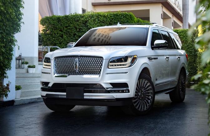 Lincoln SUV