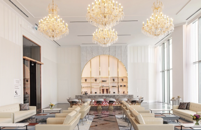 lounge with chandeliers 