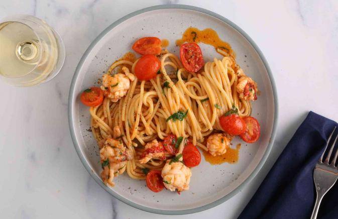 spaghetti with lobster