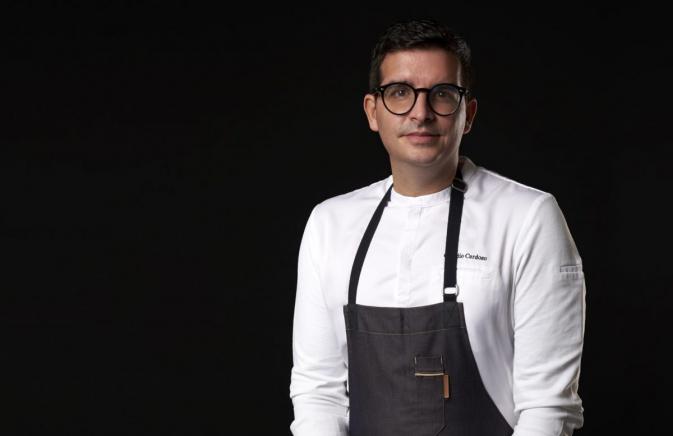 Headshot of Cláudio Cardoso