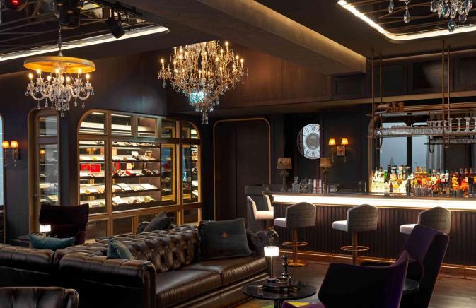 bar area at smoke and mirrors