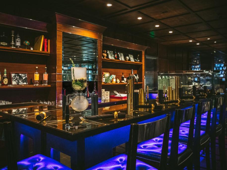 bazaar beverly hills