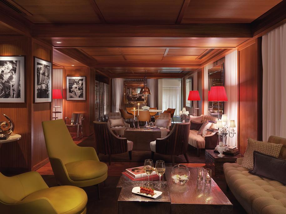 Lounge area with red lamps