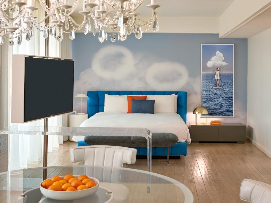 Mondrian LA Skyview loft