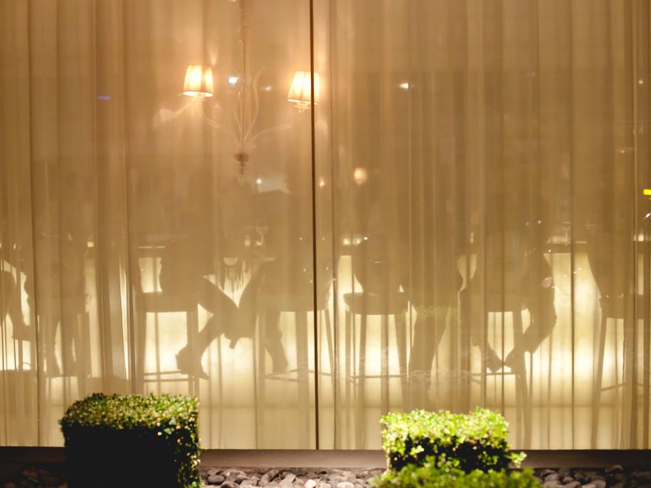 Sanderson Long Bar at night