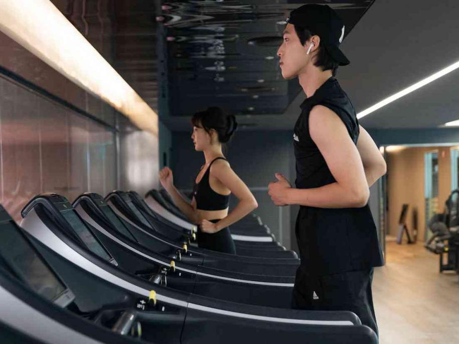 People on treadmills