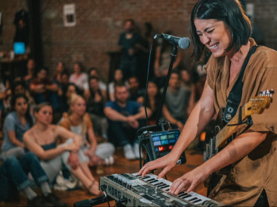 LIVE: SOFAR SOUNDS