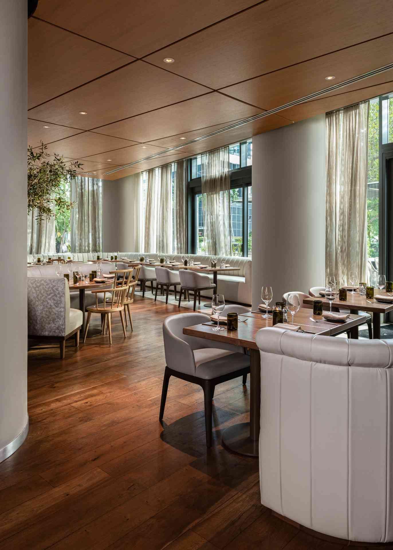 SLS Brickell Fi'lia 