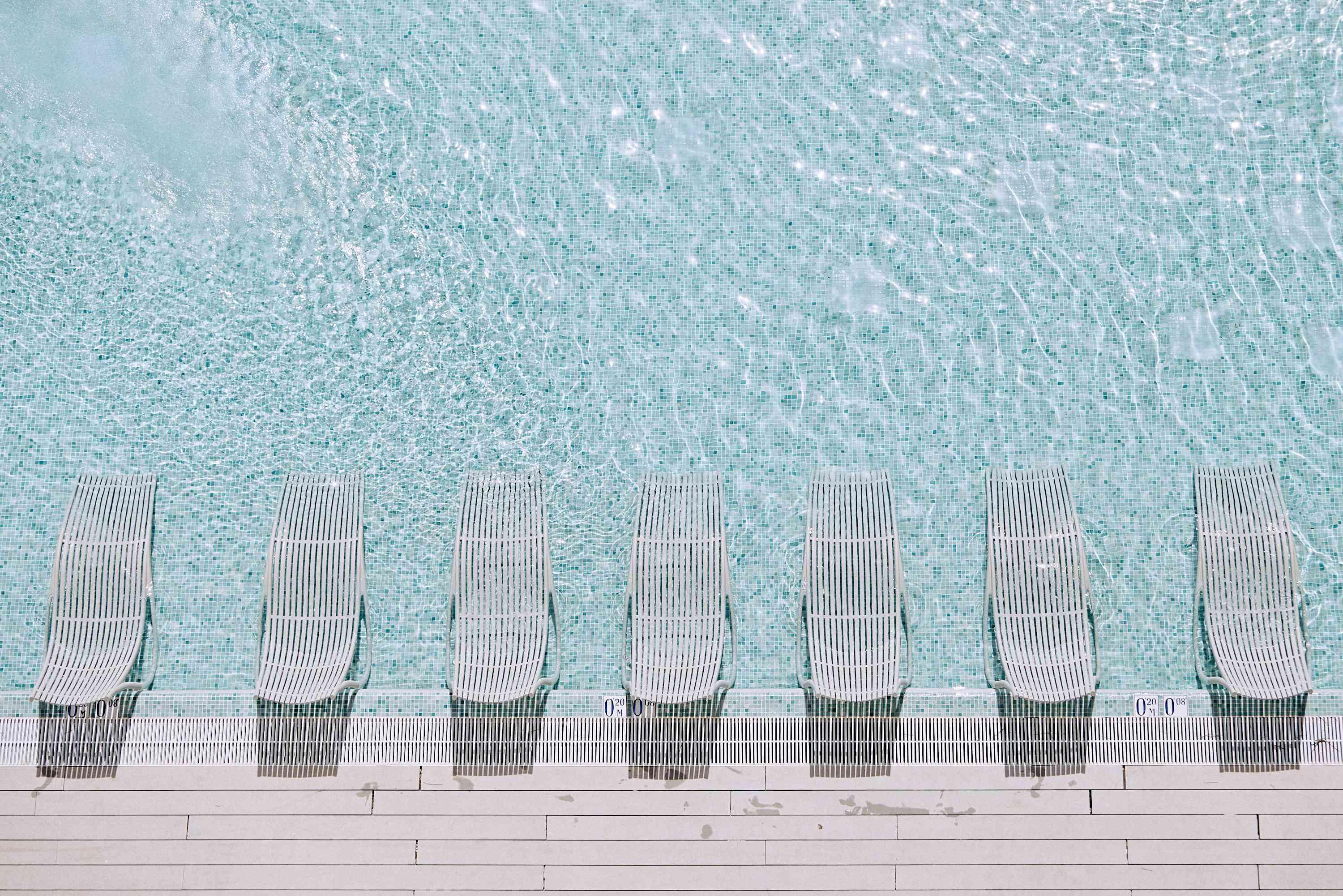 Bird eye of a pool deck 