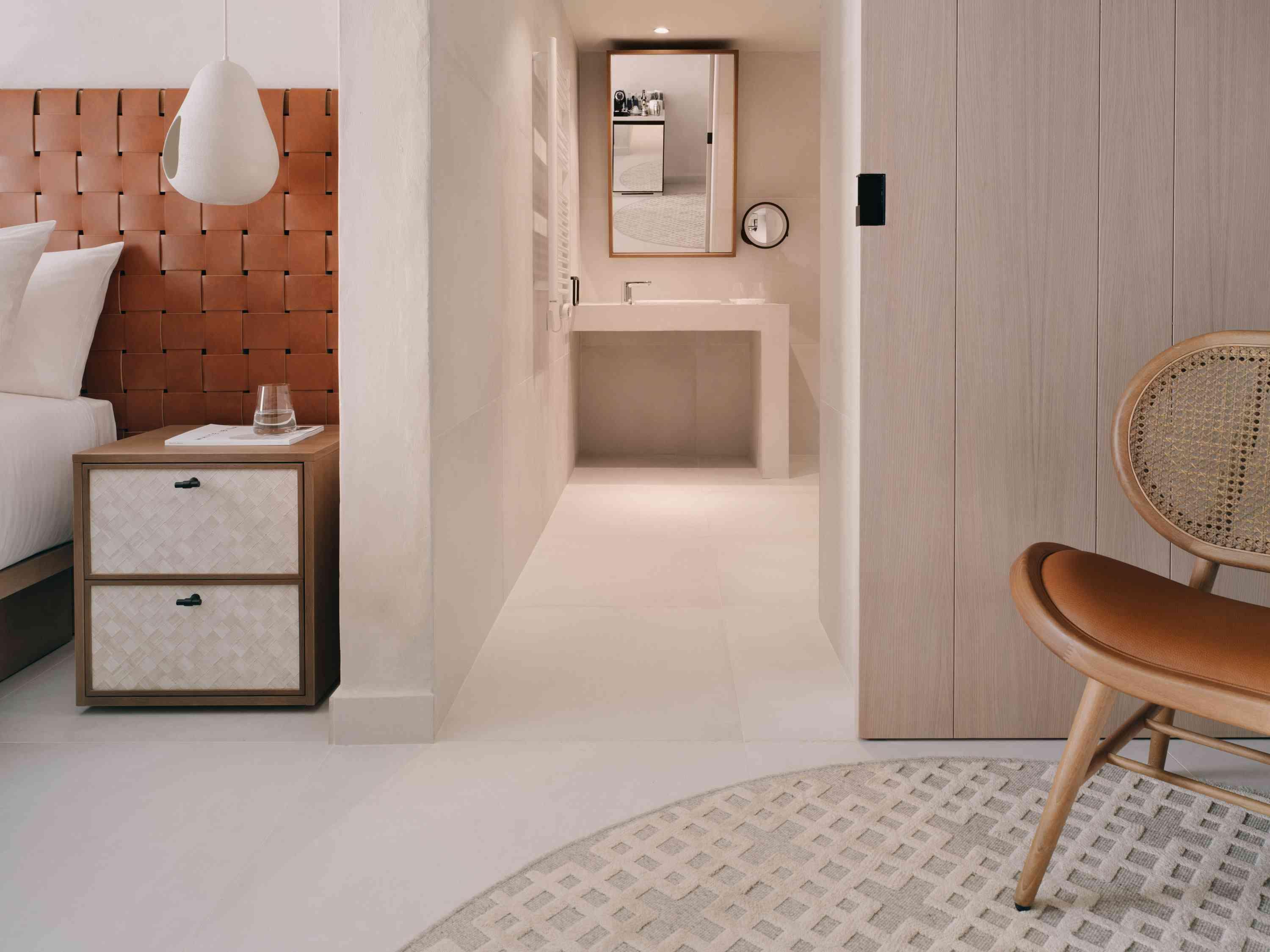 Room and living space