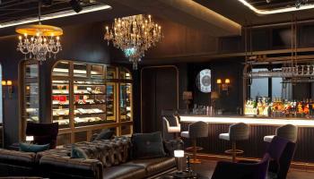 bar area at smoke and mirrors