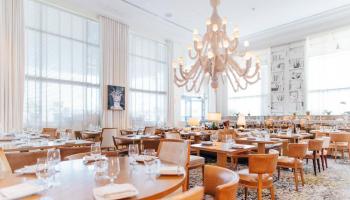 Interior of restaurant Elcielo